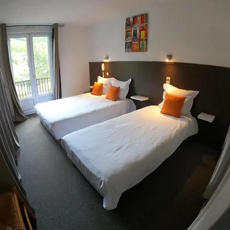 De Londres Ле-Мон-Дор